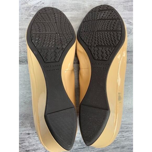 Cole Haan Womens Tan Patent Leather Low Wedge Pumps Size 11B - Picture 8 of 8